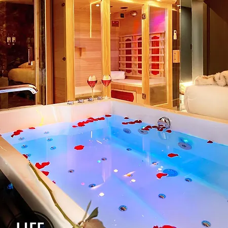 Life Voyage Residence & Spa - Strasbourg'S City Center Luxury Experience Exterior photo