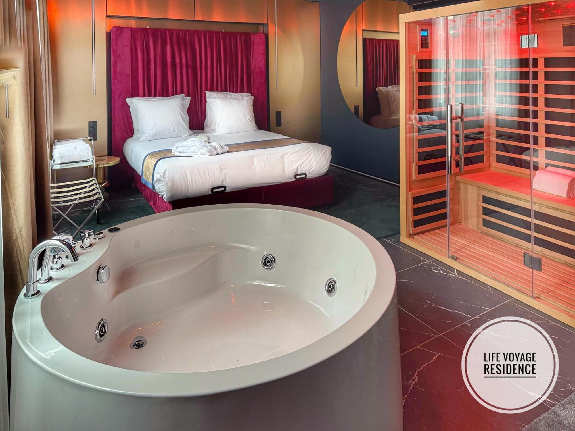 Life Voyage & - Strasbourg's Center Luxury Experience Apartment