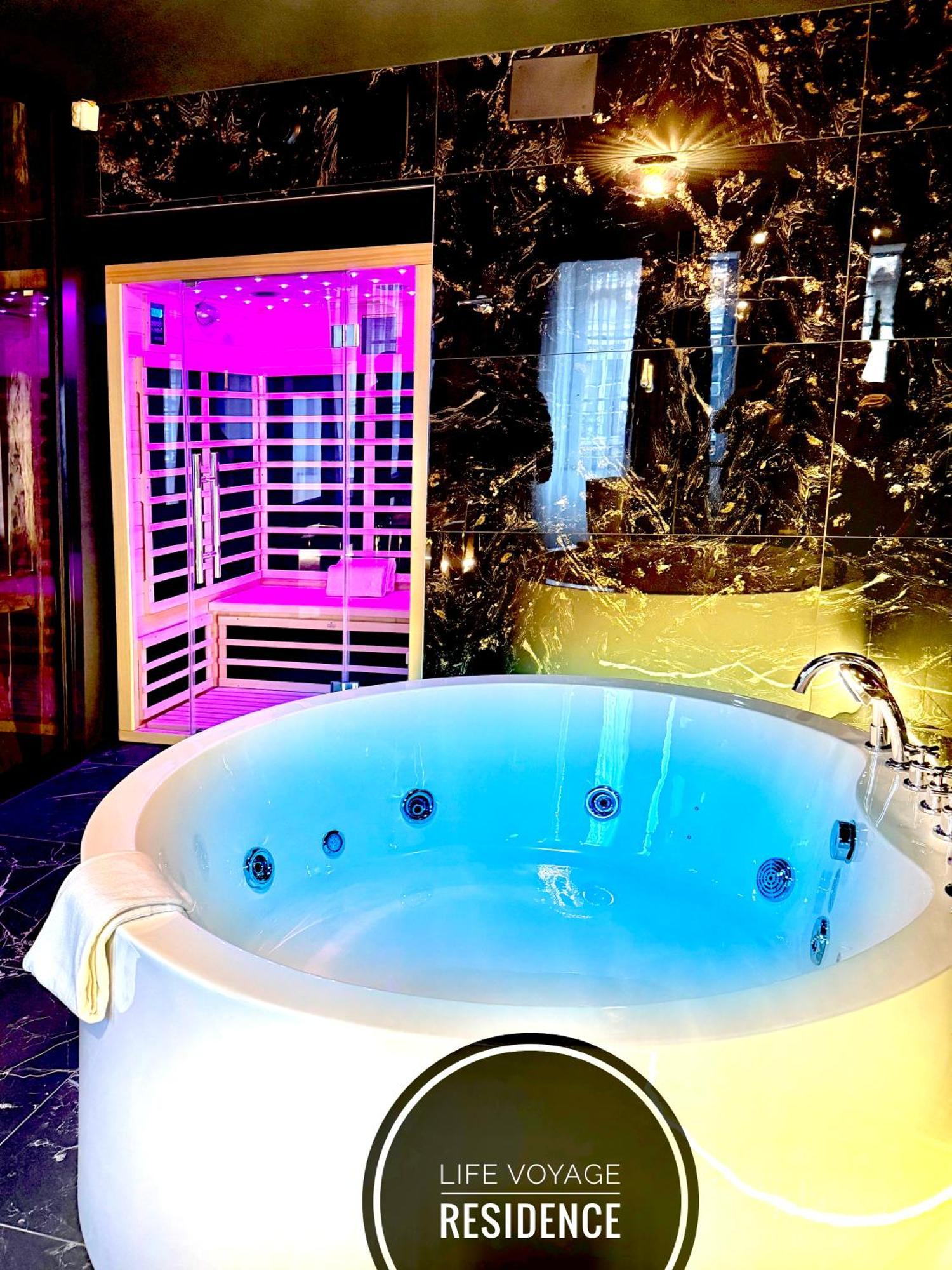 Apartment Life Voyage & - Strasbourg's Center Luxury Experience