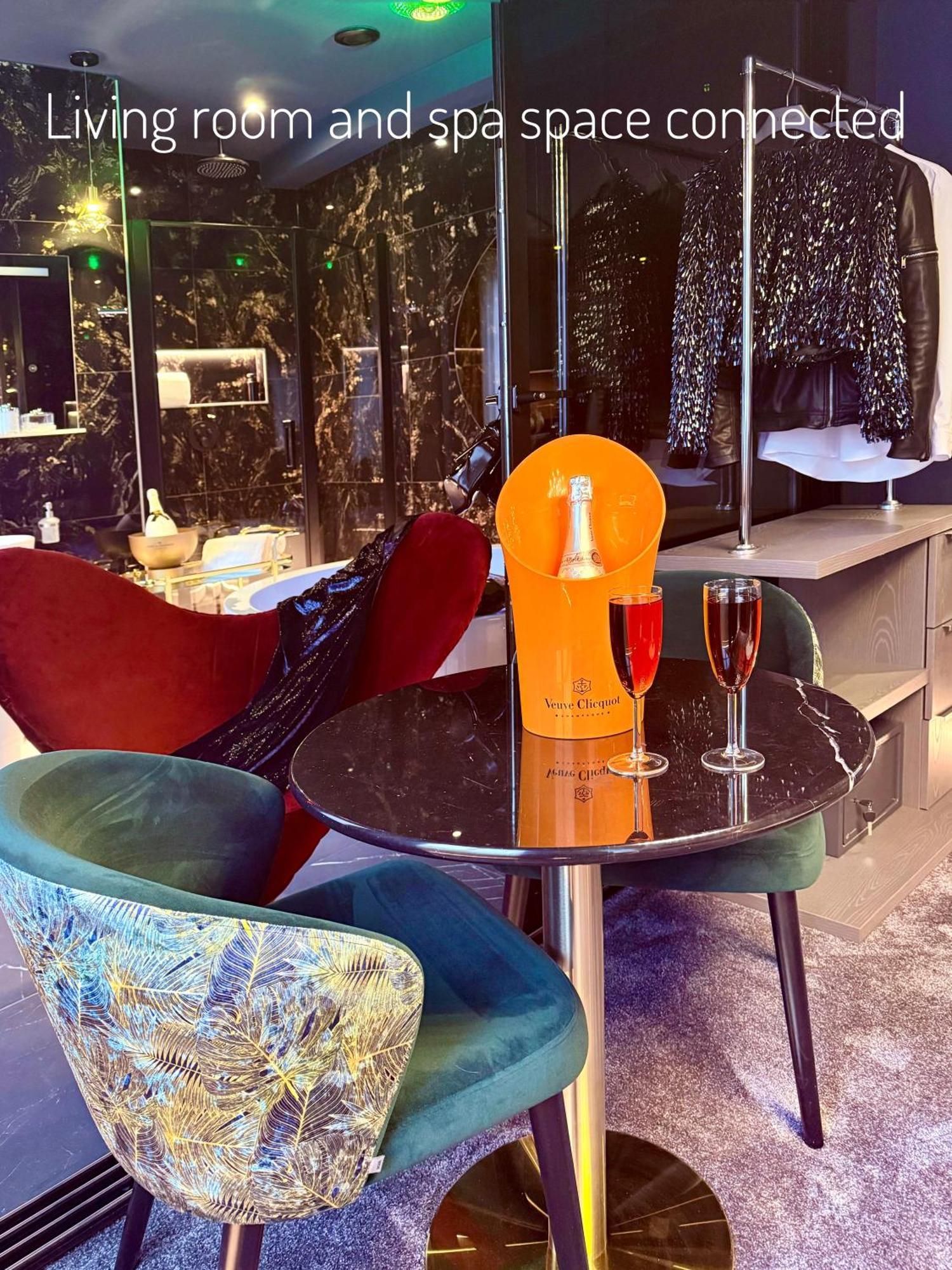 Life Voyage & - Strasbourg's Center Luxury Experience *