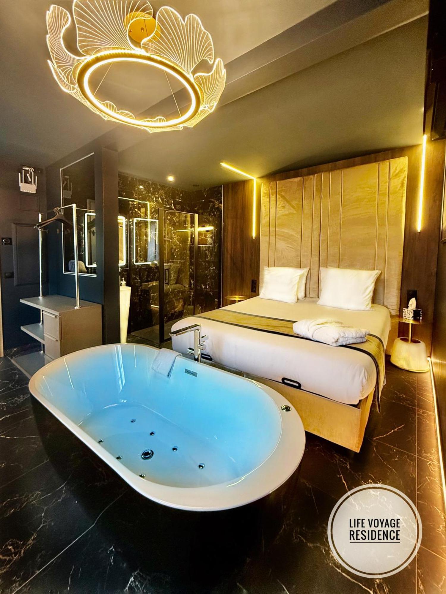 Life Voyage & - Strasbourg's Center Luxury Experience Apartment Strasbourg